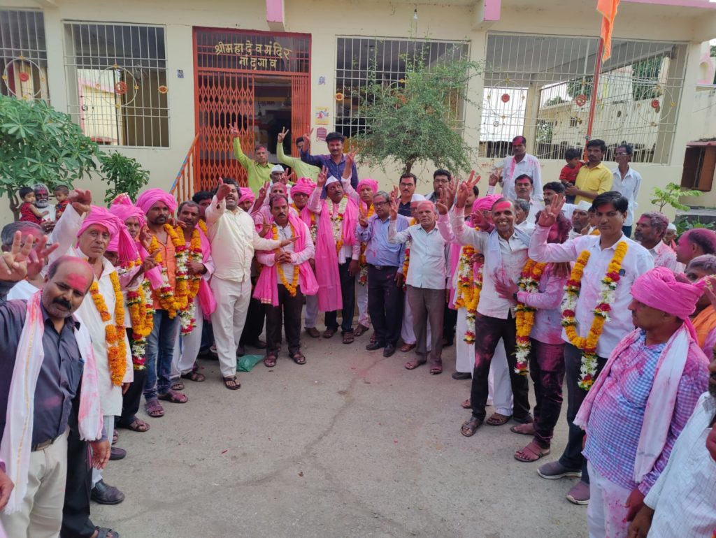 नांदगाव सोसायटीवर विकासरत्न विलासराव देशमुख सहकार पॅनलची एकहाती सत्ता