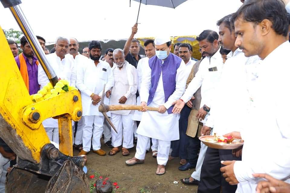 लातूर आणि परिसरातील जनतेला सर्व प्रकारच्या अद्ययावत सोयी सुविधा पुरविण्यात येतील - माजी मंत्री आ.अमित देशमुख