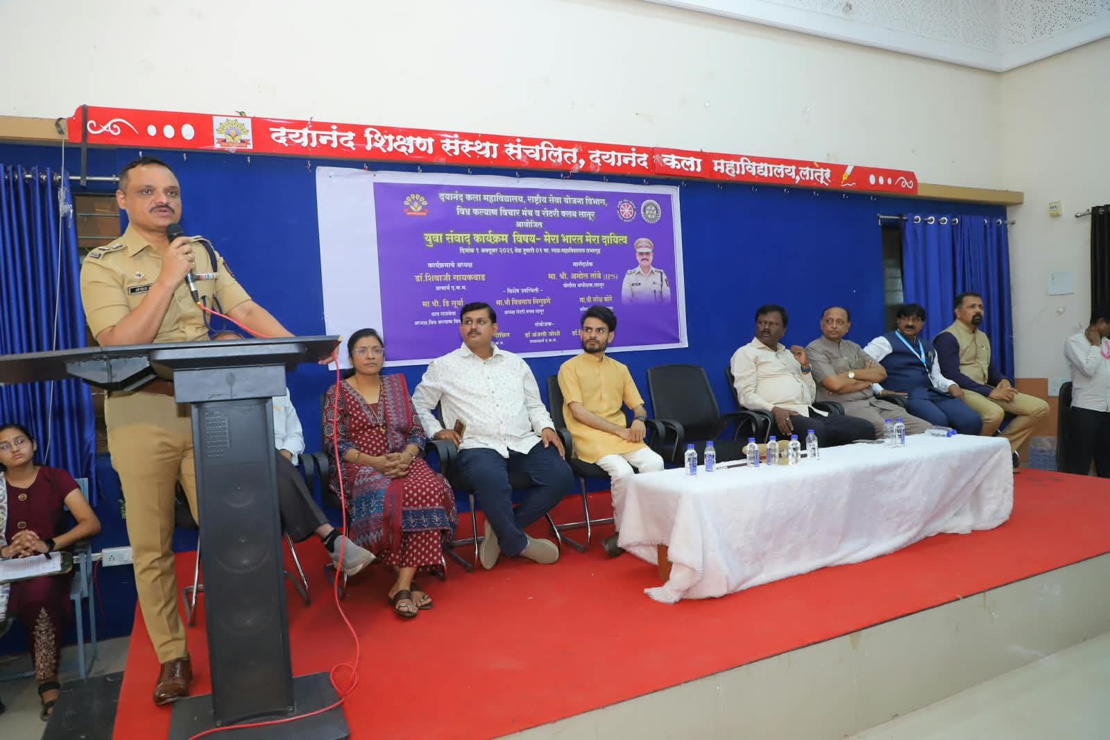 राष्ट्राच्या प्रगतीत प्रत्येकाचा सहभाग आवश्यक — पोलीस अधीक्षक अमोल तांबे