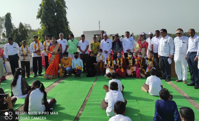 रामनाथ विद्यालयात प्रजासत्ताक दिनानिमित्त गुणीजनांचा सत्कार संपन्न
