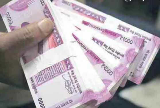 चार लाख रुपये खंडणीची धमकी