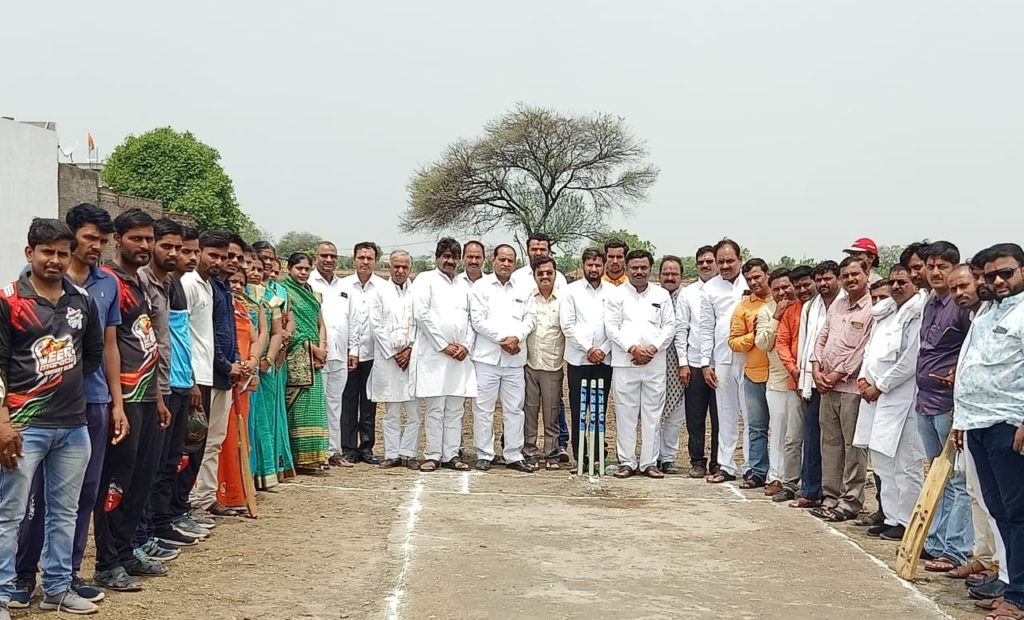 लोकनेते विलासराव देशमुख चॅम्पियनशिप क्रिकेट स्पर्धेचा रेणापूर येथे शानदार शुभारंभ