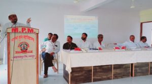 देशाला व समाजाला सध्या क्रांतिकारी विचारांच्या साहित्याची गरज - माजी राज्यमंत्री बाळासाहेब जाधव