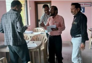 प्राचार्य डॉ. वसंत भोसले यांची महात्मा फुले महाविद्यालयाच्या मूल्यमापन केंद्रास भेट