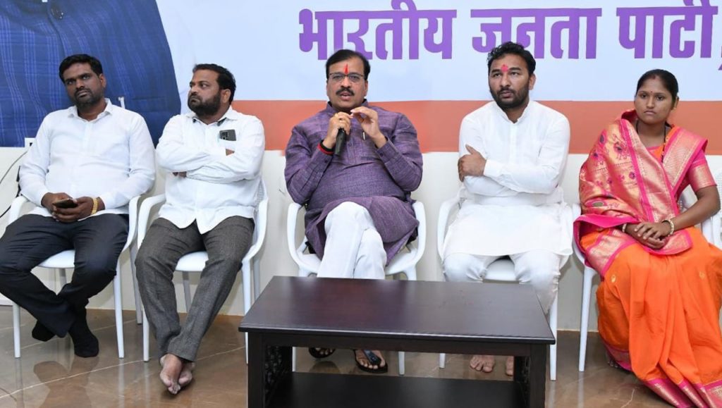 रेणापूर नगर पंचायत विकास कामाच्‍या जोरावर पुन्‍हा भाजपाच्‍या ताब्‍यात येणार