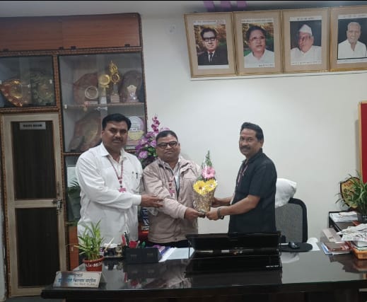 गुरूंमध्ये विद्यार्थ्यांबद्दल गुरुत्व, ममत्व आणि चुंबकत्व असावं - प्राचार्य डॉ. वसंत बिरादार