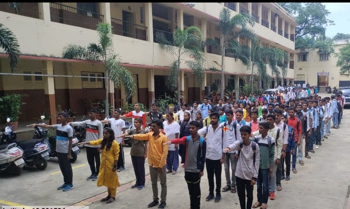 शिवाजी महाविद्यालयात तंबाखू मुक्त शपथ ग्रहण