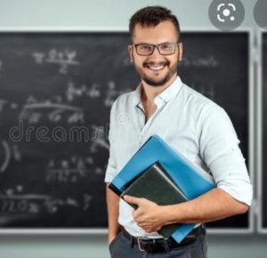 दांडी बहाद्दर कर्मचाऱ्यांमुळे विद्यार्थ्यांचे नुकसान