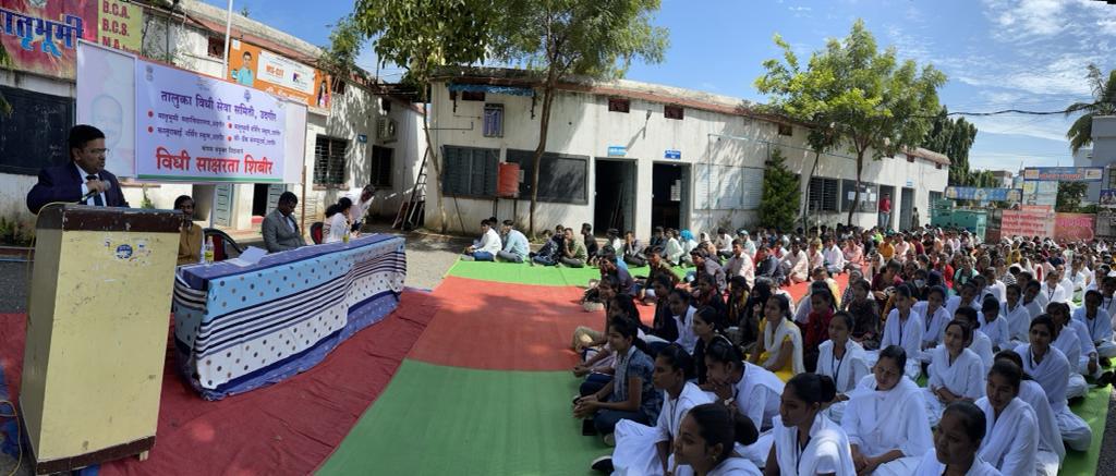 कायद्याची माहिती नाही म्हणून गुन्हा करण्यास मुभा नाही - जिल्हा सत्र न्यायाधीश डी पी सातवेळकर