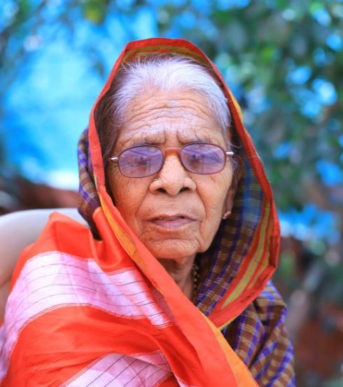 सरस्वतीताई गाढवे यांचे दुखद निधन