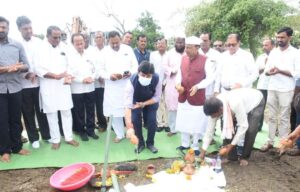 शिरूर ताजबंद ते उदगीर डांबरीकरण व रुंदीकरण रस्ता कामाचा भूमिपूजन सोहळा!