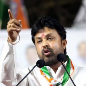 शालेय गुणवत्ता वाढीसाठी उदगीर, देवणी, जळकोट तालुक्यातील शाळांना संगणकासह अद्यावत तंत्रज्ञानाची आ.बनसोडे यांच्याकडून भेट - सर्जेराव भांगे