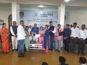 जिल्हास्तरीय विज्ञान प्रदर्शनात समर्थ विद्यालयाचे यश