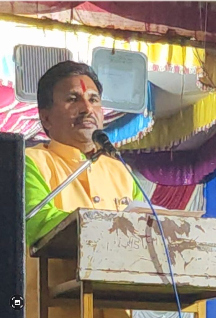 कर्तुत्वान महिलांच आधुनिक काळातली नवदुर्गा - प्रा.मारोती बुद्रुक पाटील