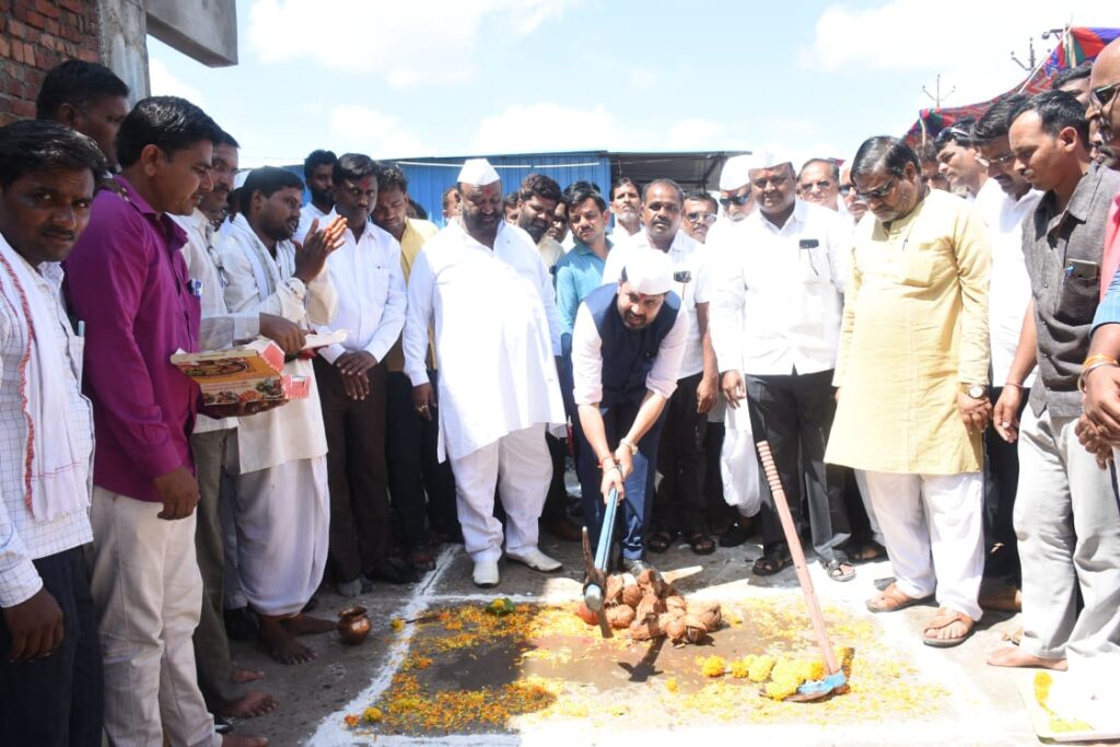 शेतकऱ्यांचे जीवन समृध्द करण्यासाठी प्रयत्न करणार : माजी गृहराज्यमंत्री आमदार संजय बनसोडे