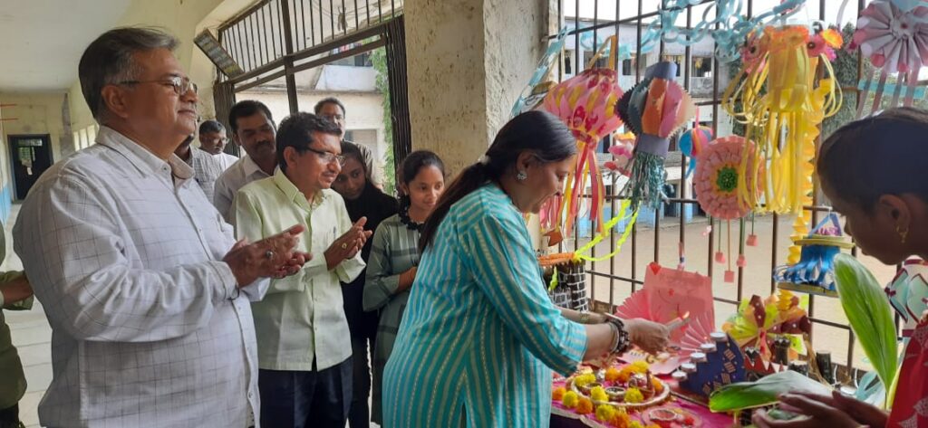 श्यामलाल हायस्कूल मध्ये आकाश कंदील कार्यशाळा संपन्न!