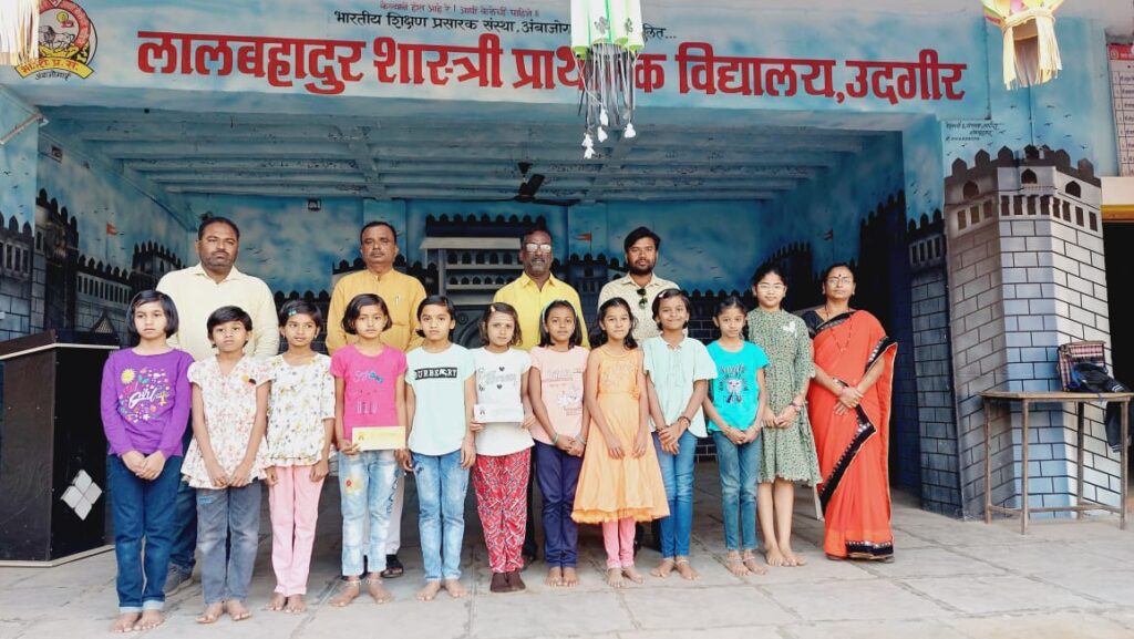 तालुकास्तरीय क्रीडा स्पर्धेत लालबहादुर शास्त्री शाळेचे घवघवीत यश