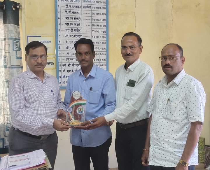 रामेश्वर बिरादार नागराळकर यांचा सत्कार संपन्न