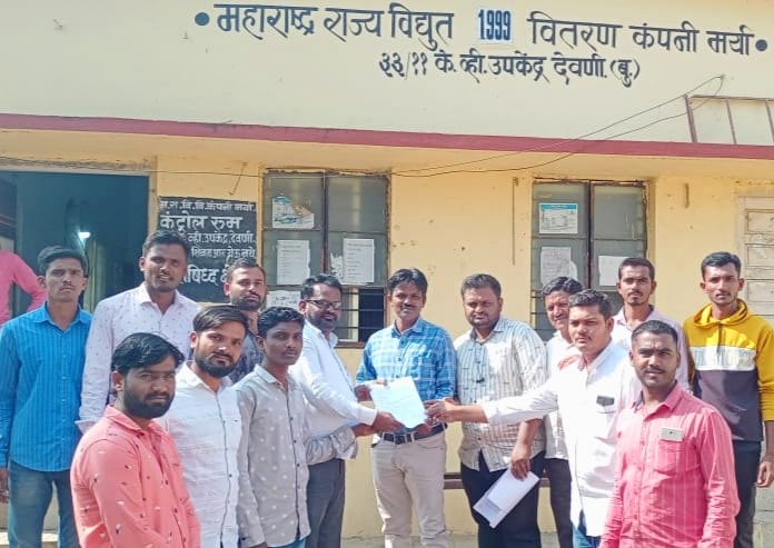 शेतकऱ्यांना तात्काळ पीक विमा मंजूर करा मनसेचे तहसीलदारांना निवेदन