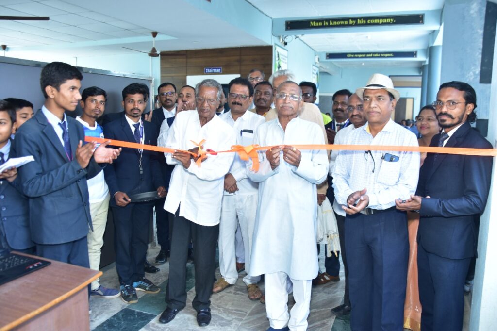 किलबिलचे विज्ञान प्रदर्शन उत्साहात...!