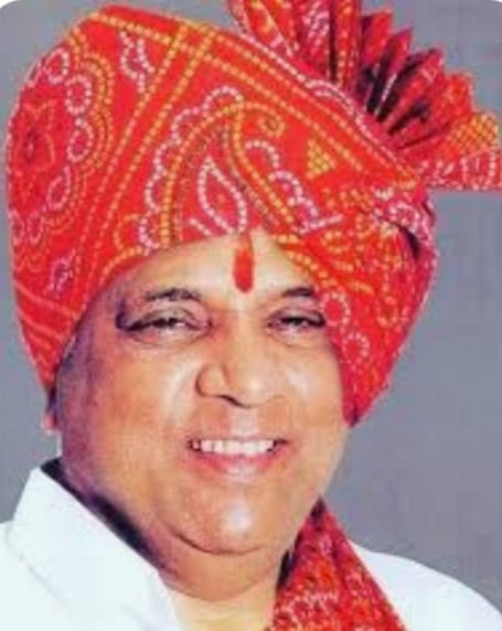 पवार साहेबांचा वाढदिवस सामाजिक उपक्रमाने साजरा करा - भरत चामले