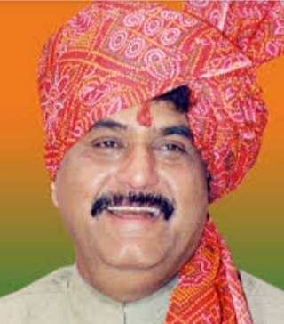 स्व.गोपीनाथ मुंडे यांच्या जयंतीनिमित्त मोफत मोतीबिंदू शस्त्रक्रिया शिबिराचे आयोजन