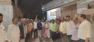 शॉर्ट सर्किट मुळे लागलेल्या आगीत किराणामालाचे मोठे नुकसान गावकऱ्यांनी केली दुकानदारास मदत