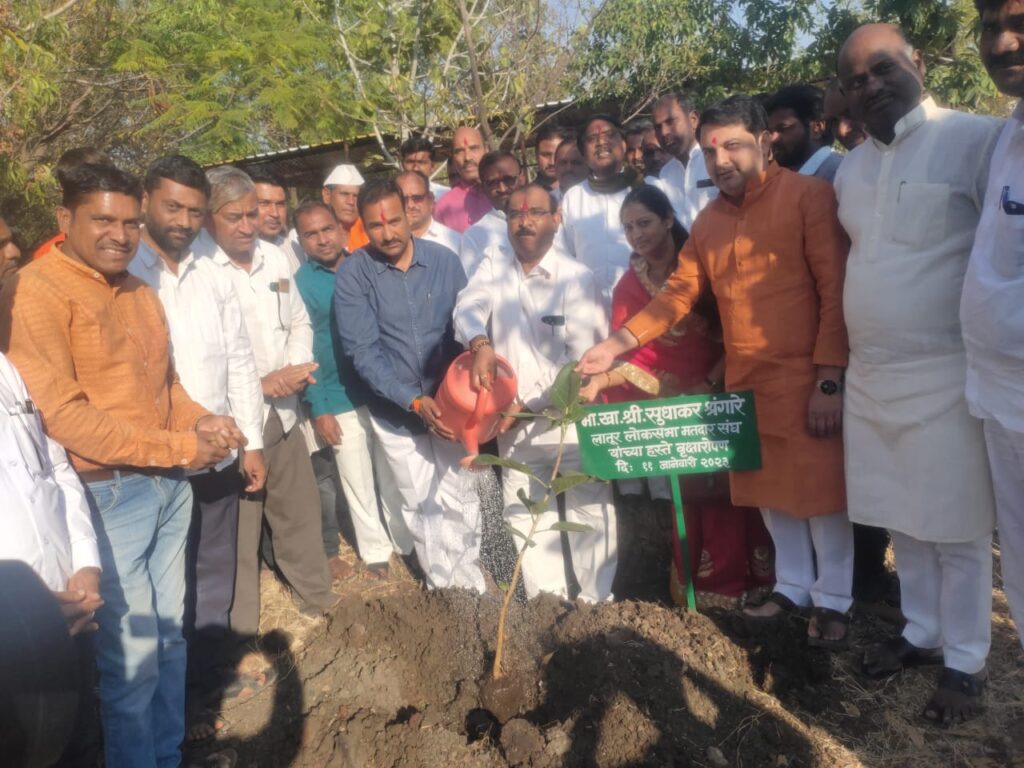 हत्तीबेटास जागतिक पर्यटनाचा "अ"दर्जा मिळवून देणार - खा. सुधाकर शृंगारे