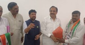 दिलीप कोकाणे, उपसरपंच बाबुराव कापसे यांच्यासह अनेकांचा राष्ट्रवादीत प्रवेश