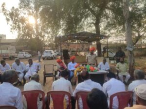 पोलीस निरीक्षक रेवनाथ डमाळे यांना निरोप तर रियाज शेख यांचा स्वागत सभारंभ