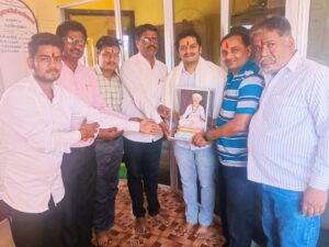 संत तुकाराम विधी महाविद्यालयास न्यायमूर्ती निखिलजी चव्हाण यांची भेट