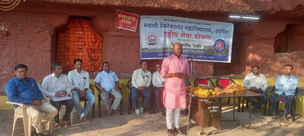 तरुणांच्या सर्वांगीण विकासासाठी शिबिरे महत्वाची-माजी सभापती चिलकुरे