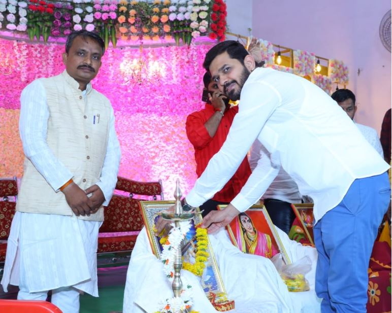 ज्ञान वर्धिनी गुरूकुल इंग्लीश स्कुल चे तिसरे स्नेह सम्मेलन उत्साहात संपन्न