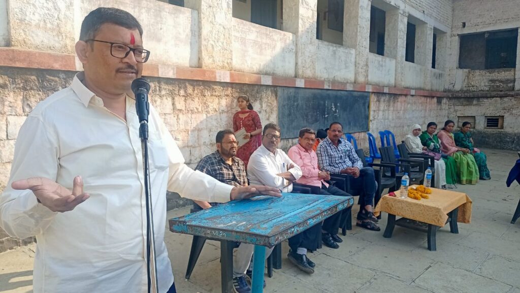 श्यामलाल हायस्कूलमध्ये राष्ट्रीय विज्ञान दिन उत्साहात साजरा