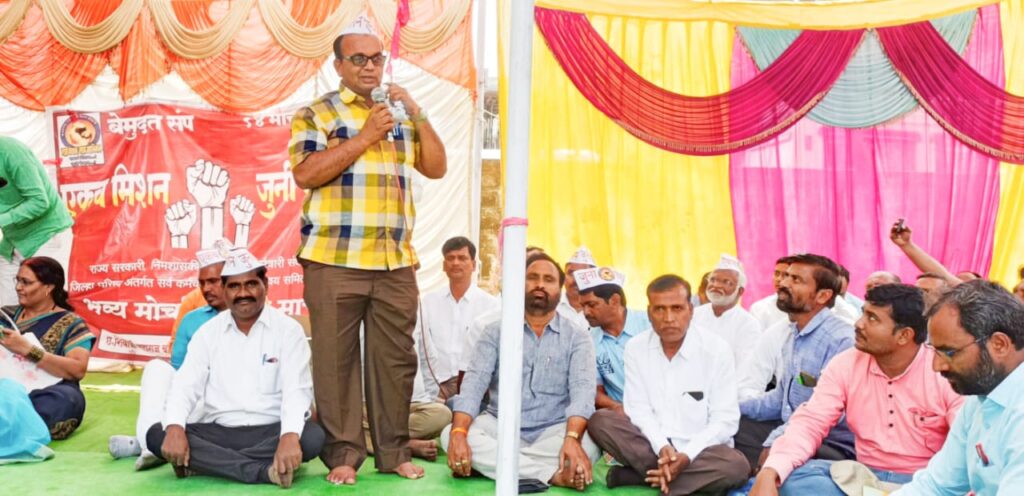 गटशिक्षाण अधिकारी शफी शेख यांचा जुनी पेन्सन संपकर्‍याना पाठीबा!