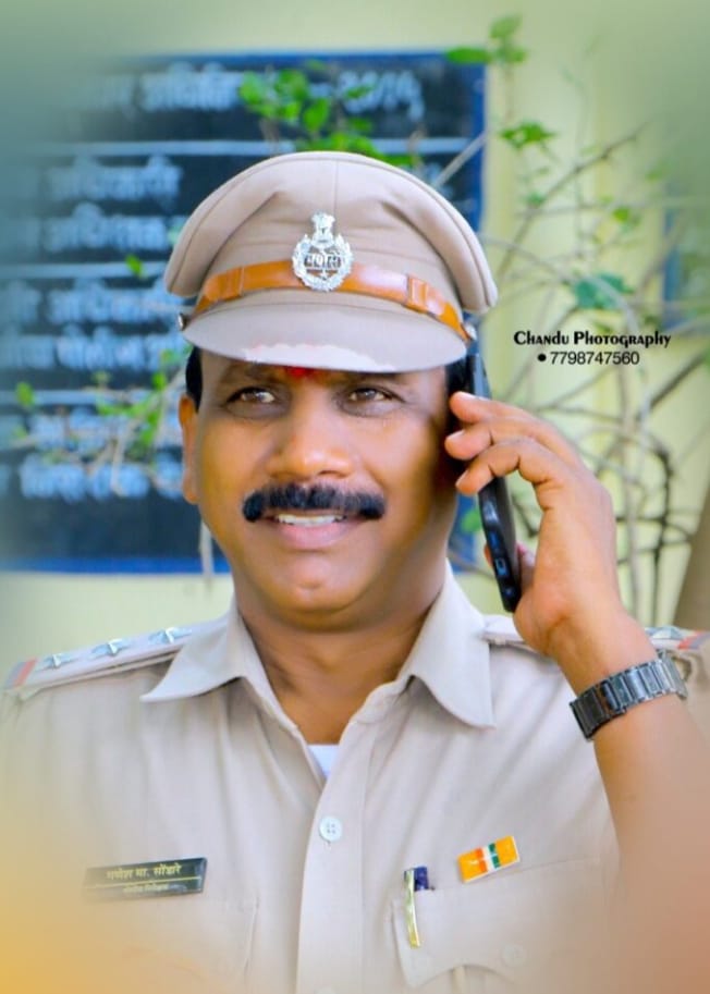 पो. नि. गणेश सोंडारे पो.हे.का. कांबळे यांच्या उत्कृष्ट तपास कार्याचा गौरव