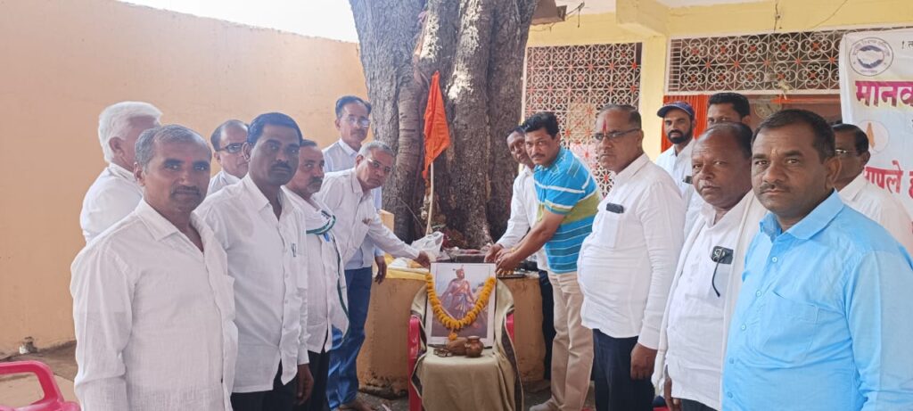 दावणगाव येथे शेतकरी कार्यशाळा संपन्न
