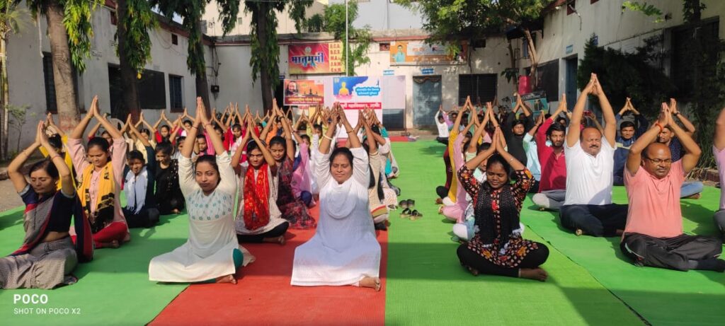 मातृभूमी महाविद्यालयात आंतरराष्ट्रीय योग दिन साजरा