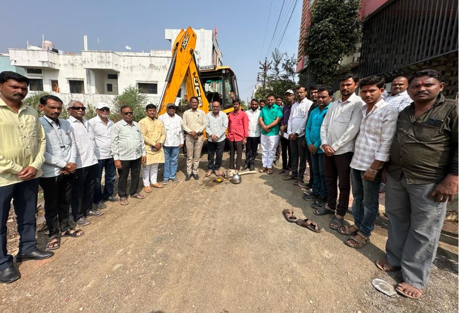 अहमदपूर ; प्रभाग क्रमांक ४ मध्ये १ कोटीच्या विकासकामांचा शुभारंभ