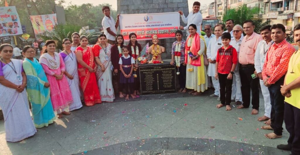 स्कूल संसद' मध्ये लालबहादुरचा पक्ष व पंतप्रधान सायली कुलकर्णी महाराष्ट्रात प्रथम