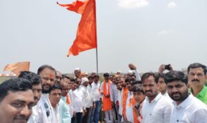 समाजासाठी जेलमध्ये सडलो तरी आरक्षण घेतल्याशिवाय इंचभर हि मागे हाटणार नाही - संघर्ष योद्धा मनोज जरांगे पाटील