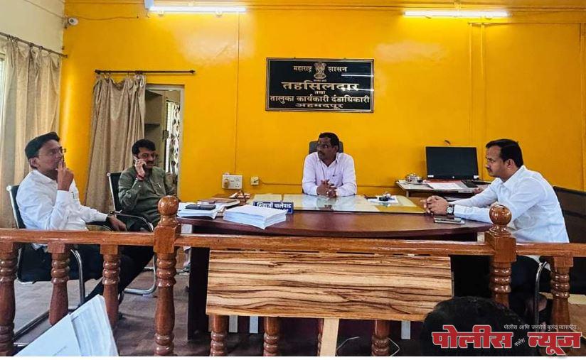 खंडाळी मंडळातील नुकसान ग्रस्त शेतकऱ्यांना पिक विमा मिळावा ; माजी मंत्री विनायकराव पाटील यांचे निवेदन