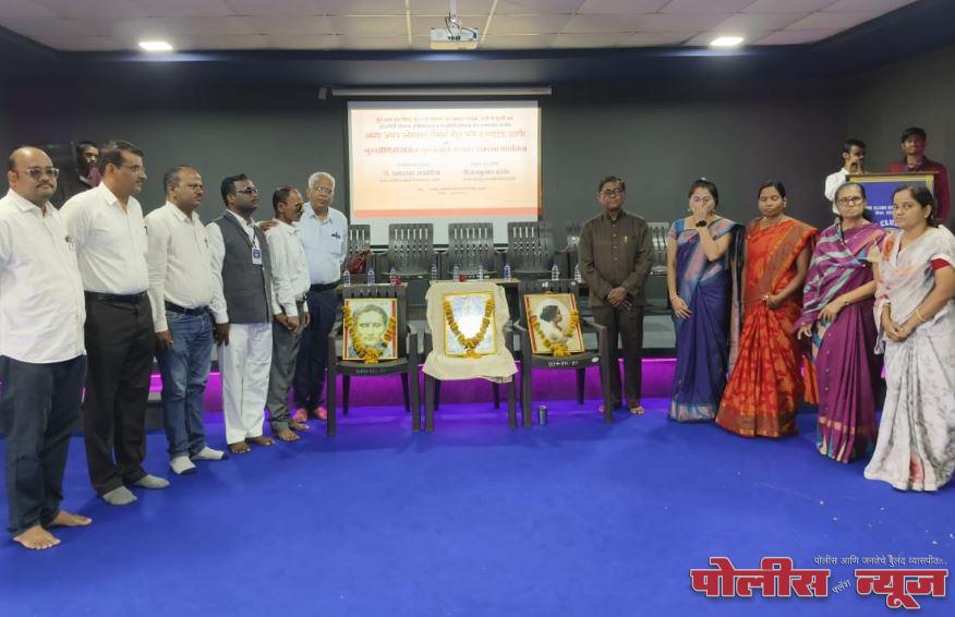 प्रत्येकाच्या जीवनात आई, वडील पहिले गुरु असतात - डॉ. लखोटिया