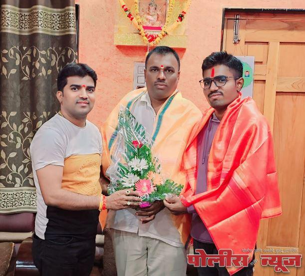 दिपक पाटील याचा इच्छापूर्ती क्लासेसच्या वतीने सत्कार