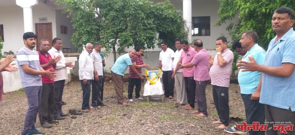 छत्रपती शाहू राजे योगा ग्रुपच्या वतीनेअण्णाभाऊ साठे जयंती साजरी