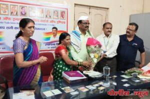 उदगीर एलआयसीतील गोविंद कालेकर यांचा निरोप समारंभ