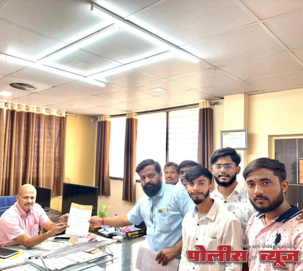 विवेकानंद नगर ते व्यंकटेश नगर परिसरात नागरी सुविधांच्या अभाव, नागरीक त्रस्त, मनसे आंदोलनाच्या पावित्र्यात.