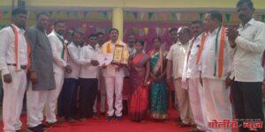 मुर्की ग्रामपंचायतिच्या वतीने अरविंद बिरादार यांचा आदर्श शिक्षक पुरस्काराने गौरव