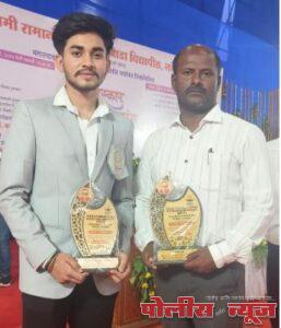 आंतरविद्यापीठ तायक्वांदो पदक विजेता सुमित राठोड व क्रीडा संचालक प्रा. सतिश मुंढे यांचा सत्कार