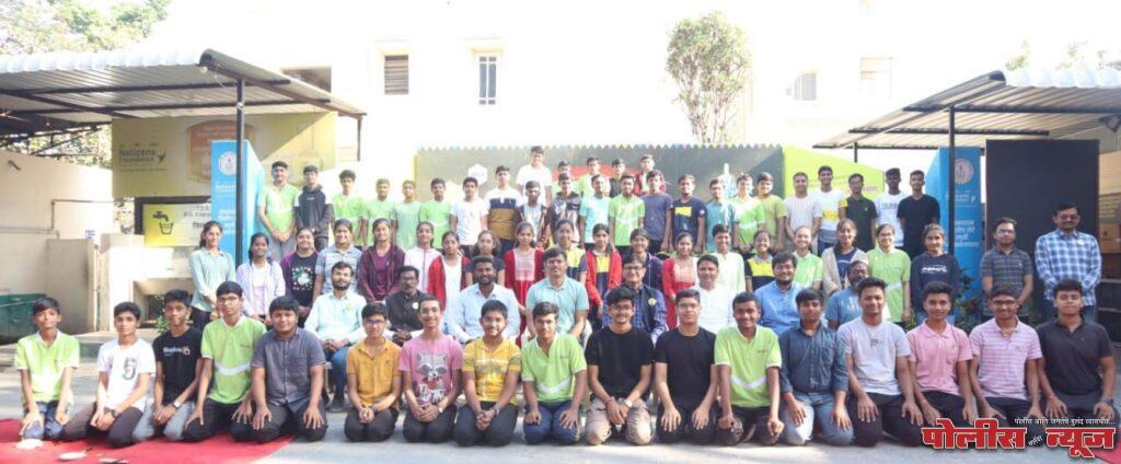 नेटीझन्स येथे आर्ट ऑफ लिव्हिंग चे शिबीर संपन्न